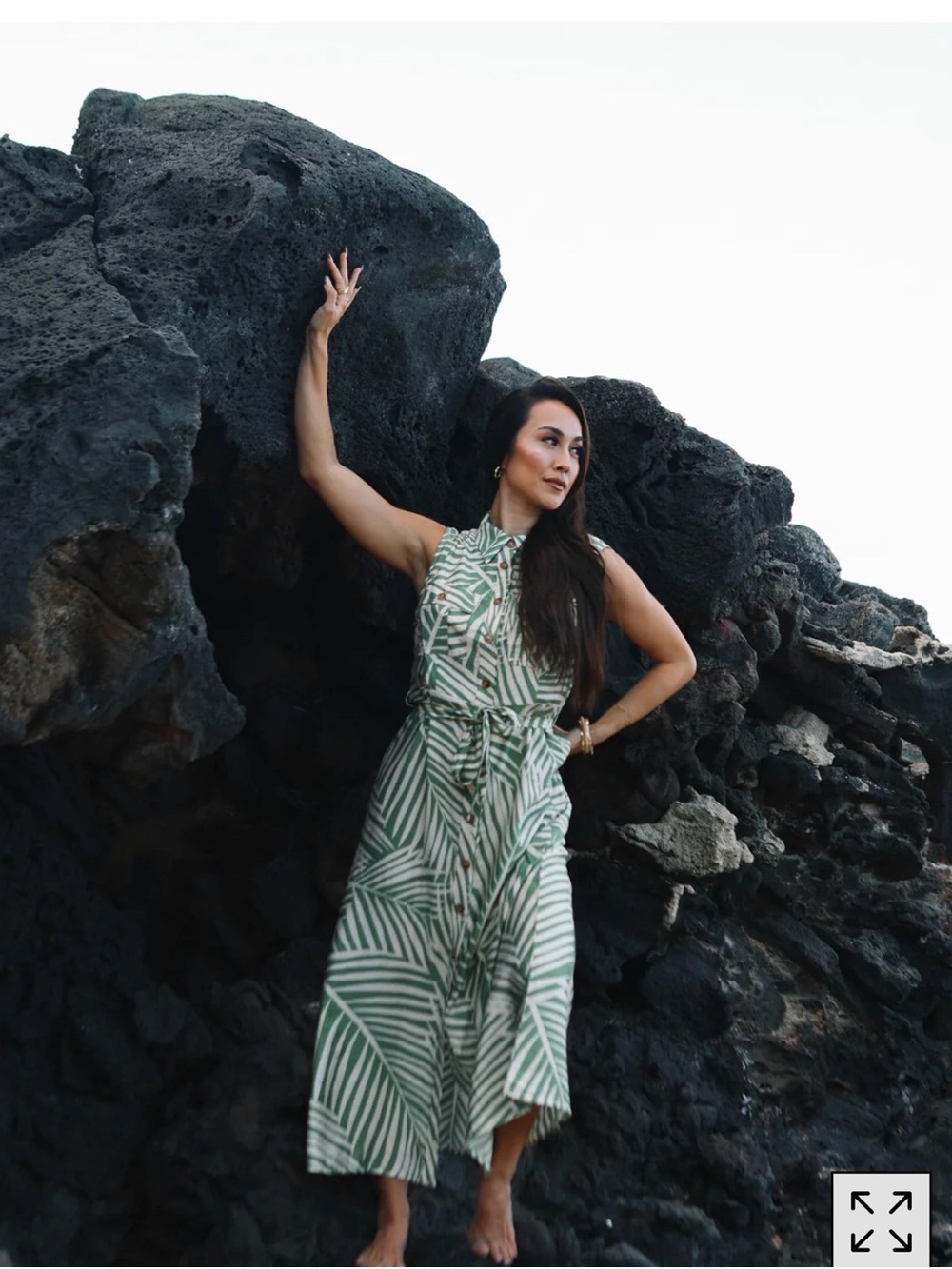 Lexbreezy Sleeveless Green Palm-Print Button Front dress - Picture 3 of 4